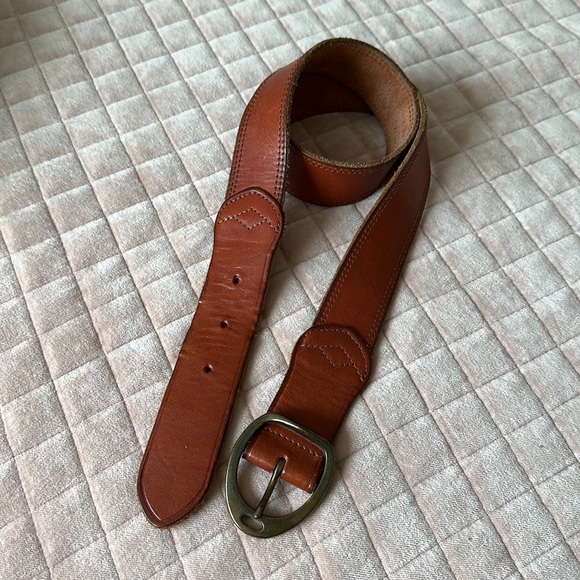 Lauren Ralph Lauren leather belt - Picture 4 of 7